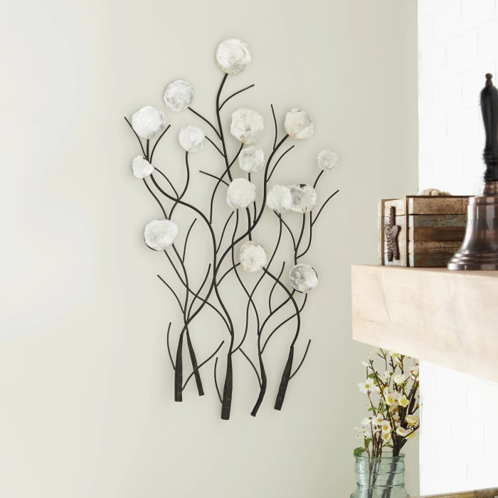 White metal wall decor