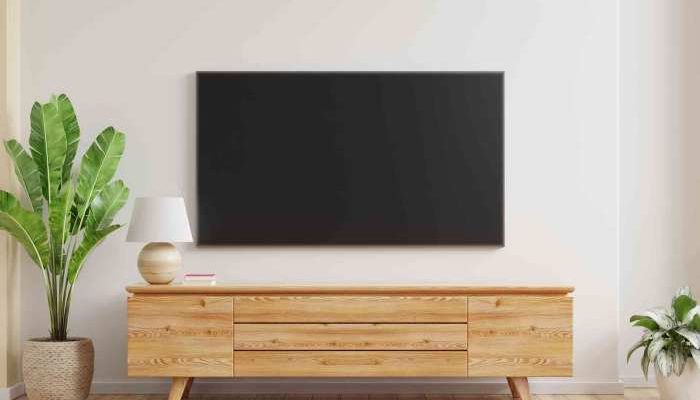 Over the TV Wall Decor Style Guide