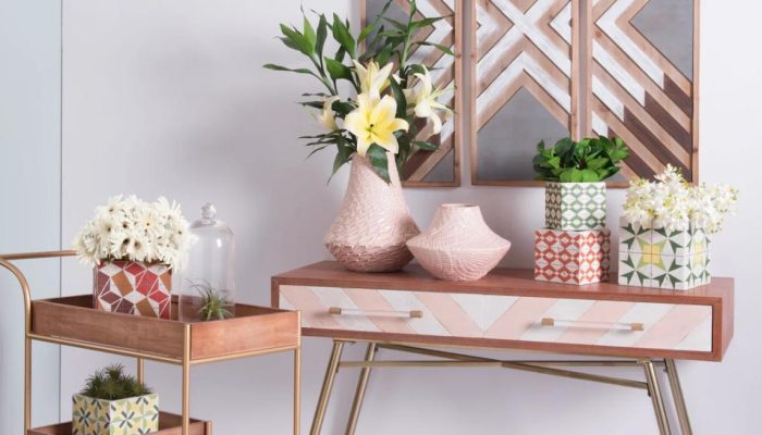 Accent Table Decor Ideas Style & Design