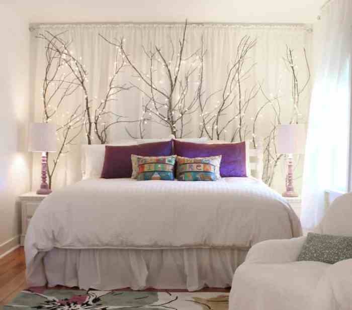 Wall decor over headboard