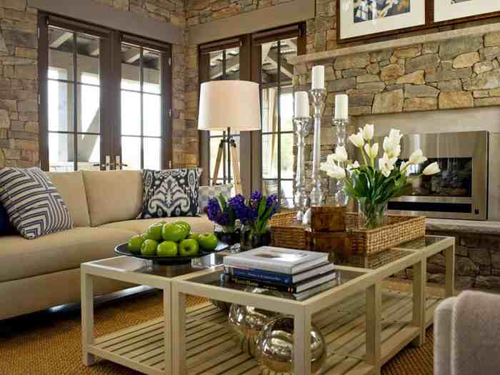 How to decor living room table