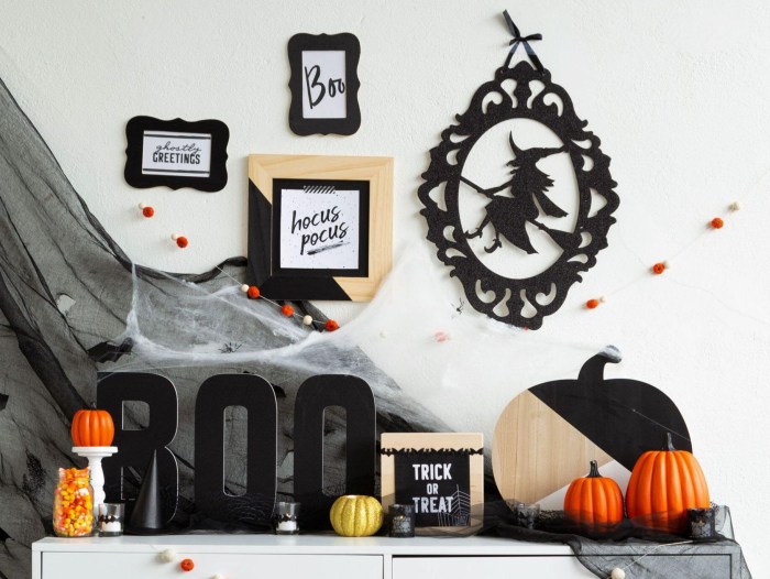 Halloween wall decor ideas