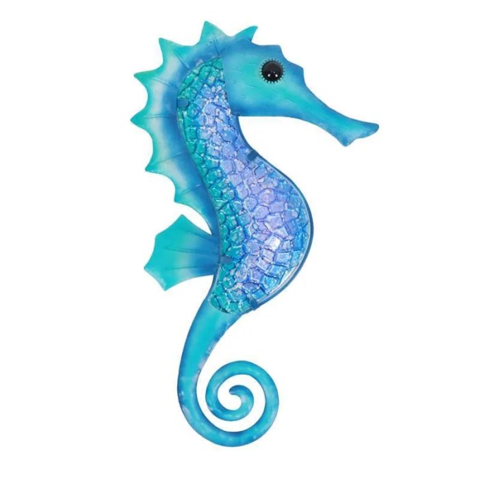 Metal seahorse wall decor