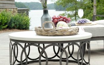 Outdoor coffee table decor ideas